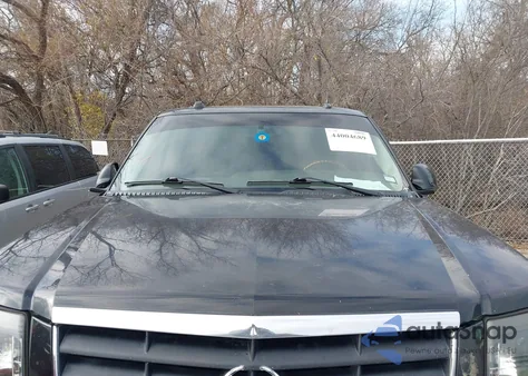 2004 Cadillac Escalade Standard из США, поврежденный, VIN 1GYEK63N94R202695